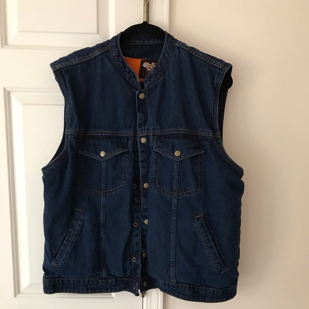Vance biker vest size XL